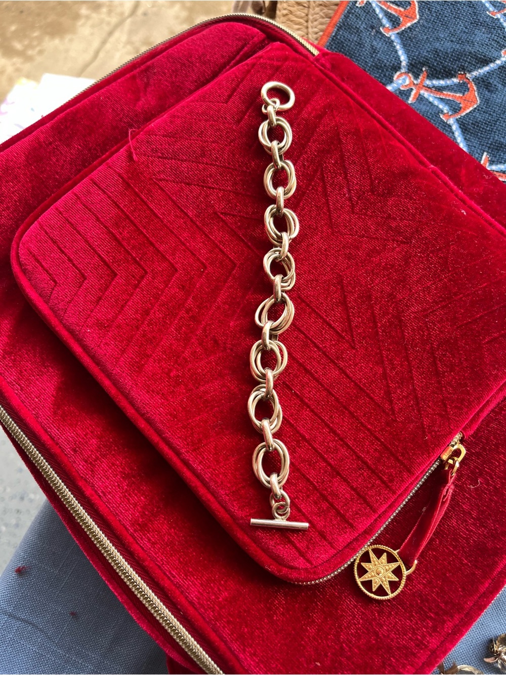 Bracelet